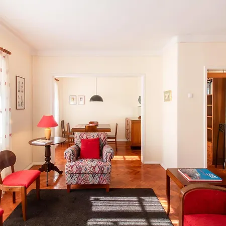 Alvalade Апартаменты *