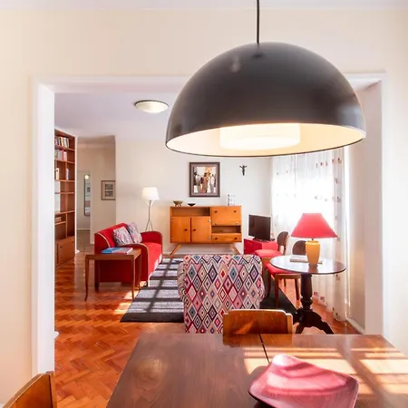 Апартаменты Alvalade *